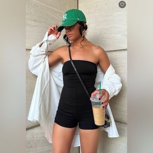 White Fox Boutique Island Ribbed Playsuit Black Size Small NWT